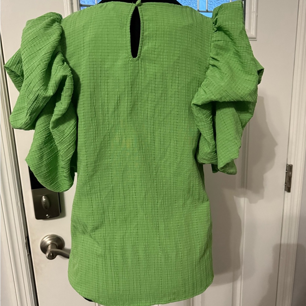 Green Ruffle 3/4 Sleeve Top - Picture 3 of 4